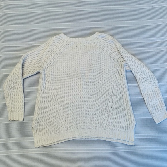 American Eagle Soft White Knit Sweater - Picture 3 of 3